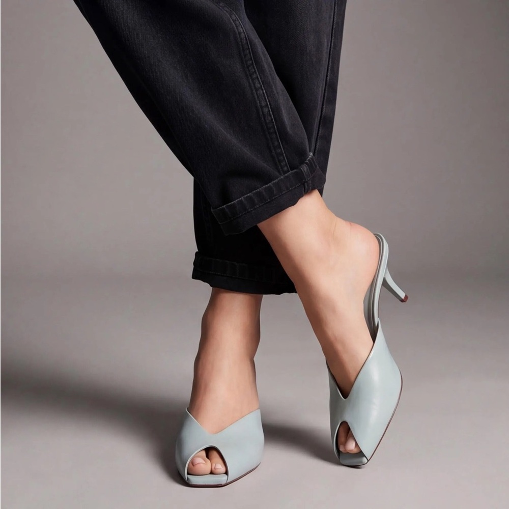 $60 Zara Dusty Blue Faux Patent Leather Peep Toe Heels Sandals Mules Size 8.5 - Picture 4 of 13